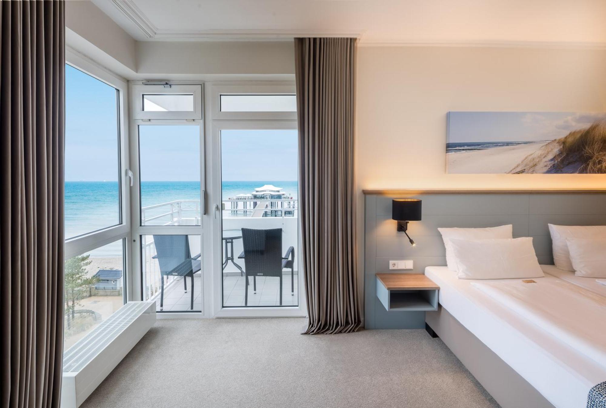 Hotel Bellevue Timmendorfer Strand Ngoại thất bức ảnh